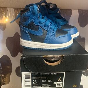 Nike Kids Blue and Black High-Top Sneakers